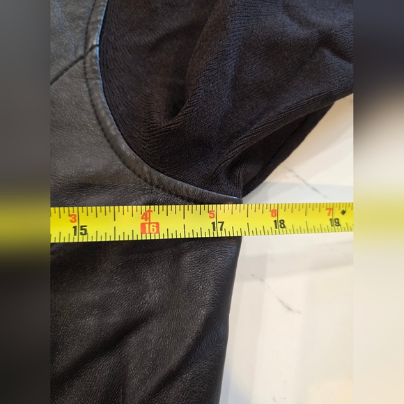 Anne Klein Women's Genuine Leather  Jacket  Sweater - Item 057 - Picture 9 of 14